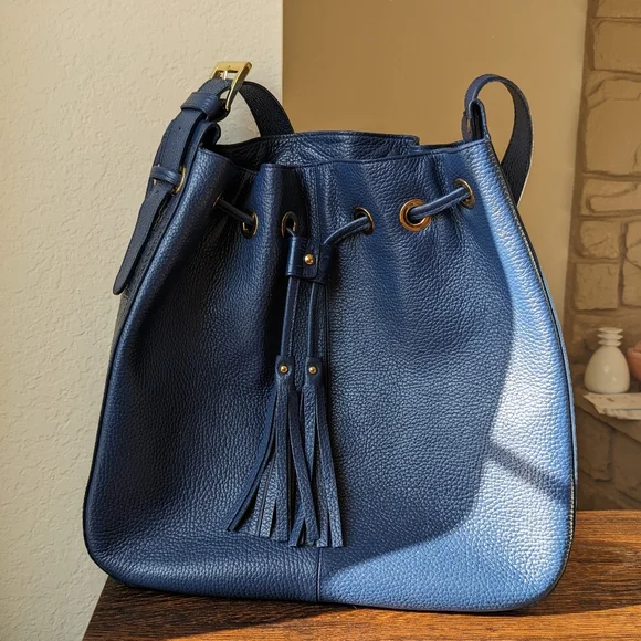 Giordano shoulder bag 2025